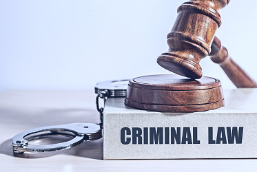 What are the responsibilities of a criminal lawyer? | Law Office of Walter  M. Reaves, Jr., P.C.